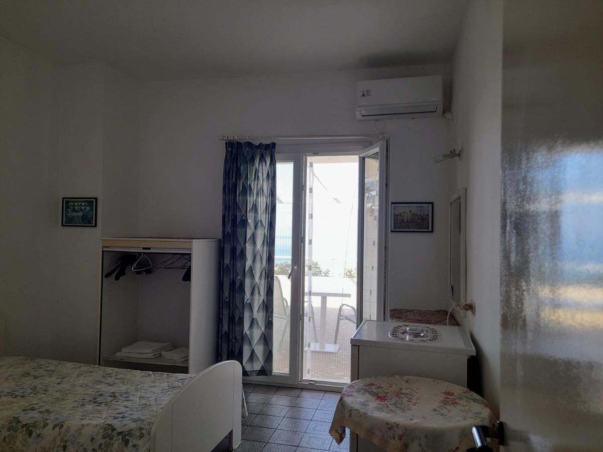 Varagoulis Giannis & Lenas Apartments Paramonas エクステリア 写真